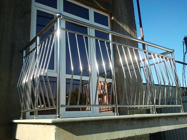 перила ограждения из нержавеющей стали для балкона