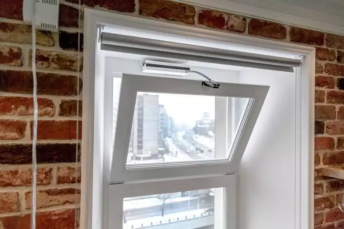 фрамуга пластикового окна