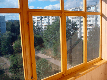 деревянная рама на балкон